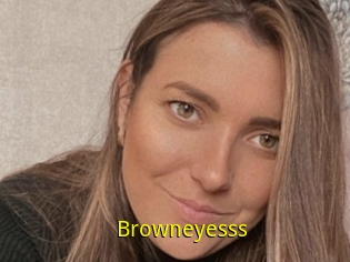 Browneyesss