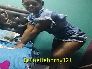 Brunettehorny121