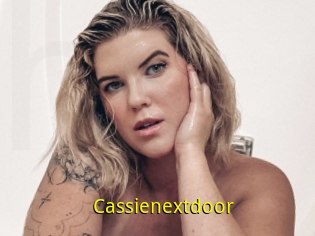 Cassienextdoor