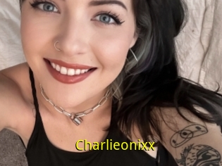 Charlieonixx