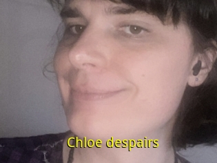 Chloe_despairs