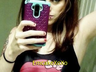 EmcakeXoXo