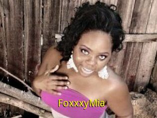 FoxxxyMia