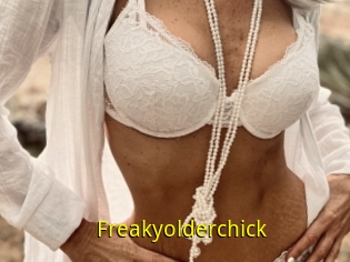 Freakyolderchick