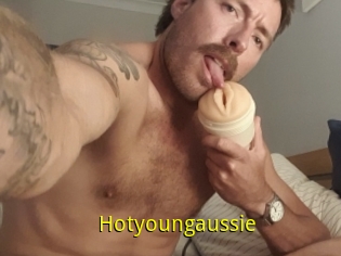 Hotyoungaussie