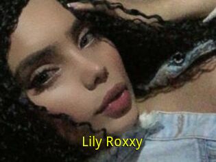 Lily_Roxxy