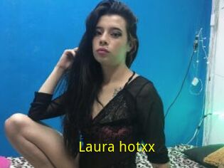 Laura_hotxx