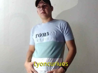 Lyoncuriuos