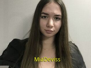 MiaDeviss