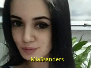 MiaSsanders