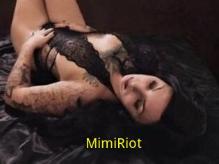 Mimi_Riot