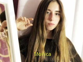 Monica_