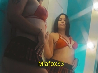 Miafox33