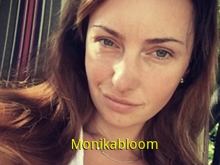 Monikabloom