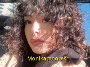 Monikamoores