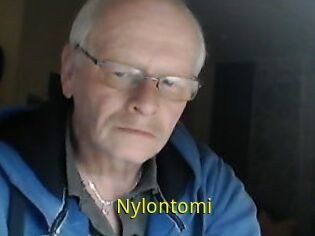 Nylontomi