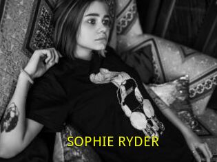 SOPHIE_RYDER