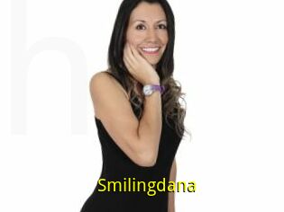 Smilingdana