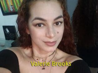 Valerie_Brooks