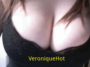 VeroniqueHot