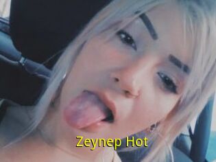 Zeynep_Hot